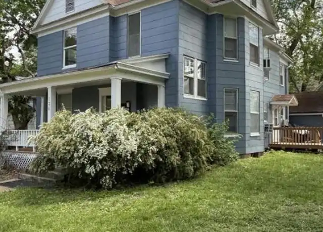 Property at 134 SW Fillmore St, Topeka, KS, 66606, 2 beds, 1 bath, [object Object]