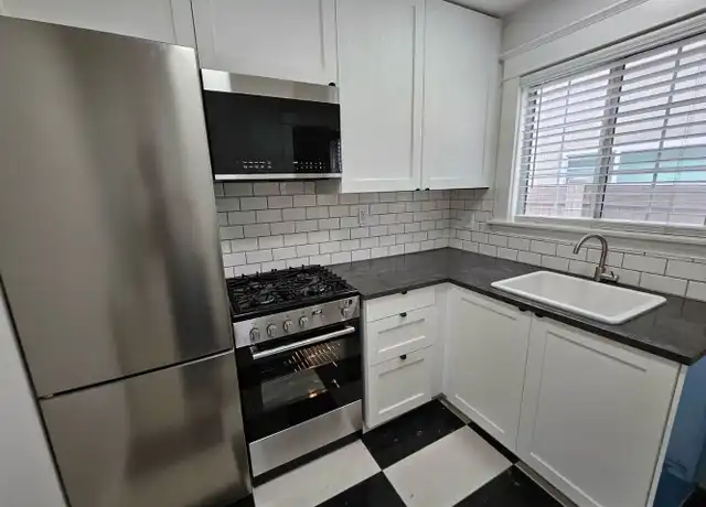 Property at 1615 E Appleton St Unit 1617-7, Long Beach, CA, 90802, 1 bed, 1 bath, [object Object]