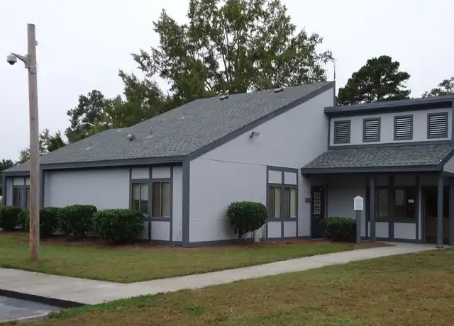 Property at 145 Priscilla D Thomas Way Unit 102, Savannah, GA, 31408, 2 beds, 1 bath, [object Object]