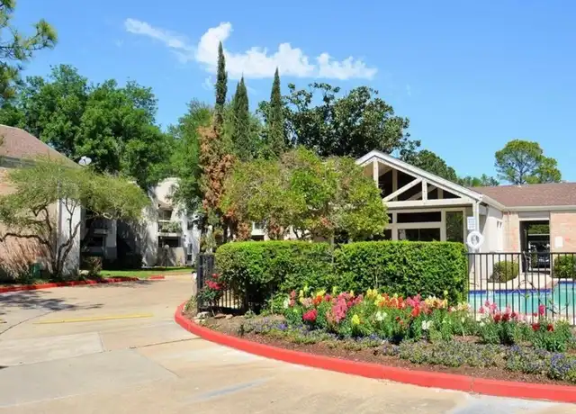 Property at 7950 N Stadium Dr, Houston, TX, 77030, 1 bed, 1 bath, [object Object]