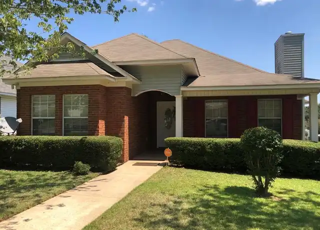 Property at 143 Princeton Dr, Dothan, AL, 36301, 3 beds, 2 baths, [object Object]