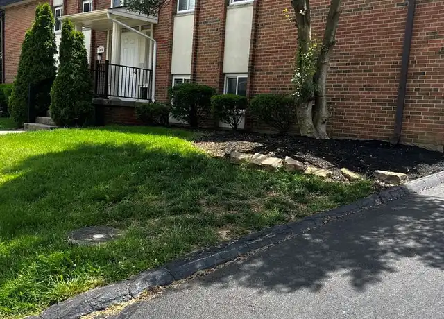 Property at 6416 Montgomery Rd Unit 6416 6, Cincinnati, OH, 45213, 1 bed, 1 bath, [object Object]