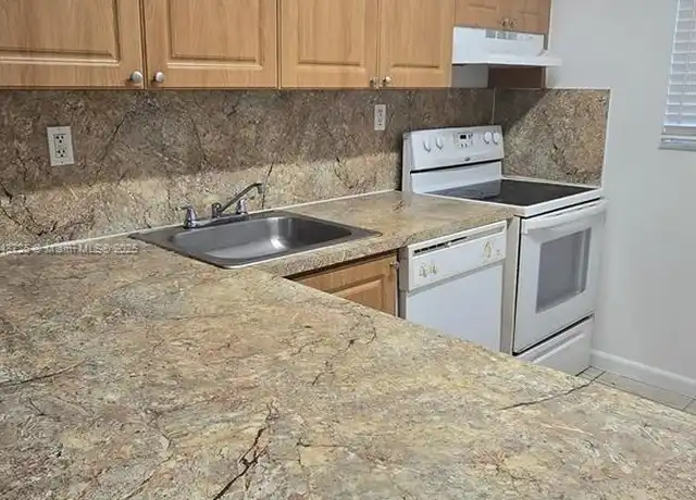 Property at 10820 SW 200th Dr Unit 319, Cutler Bay, FL, 33157, 2 beds, 1 bath, [object Object]