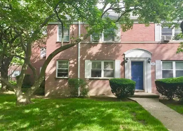 Property at 204 Seaton Rd #1, Stamford, CT, 06902, 1 bed, 1 bath, [object Object]
