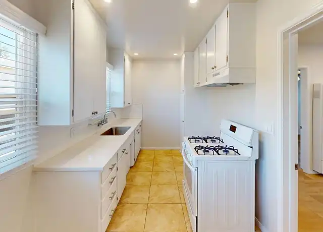 Property at 4123 Ocean View Blvd Unit 41235, Montrose, CA, 91020, 1 bed, 1 bath, [object Object]