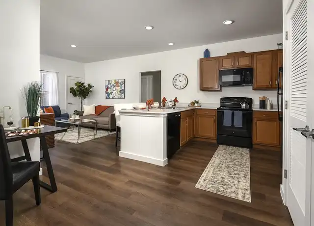 Property at The Sinclair - 5075 Sinclair Rd, Columbus, OH, 43229, 1 bed, 1 bath, [object Object]