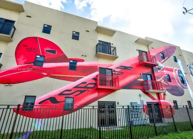 Property at 339 W 78th Rd Unit 203, Hialeah, FL, 33014, 1 bed, 1 bath, [object Object]