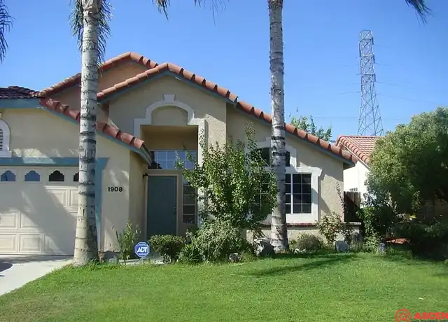 Property at 1908 Saint Helens Ave, Bakersfield, CA, 93304, 3 beds, 2 baths, [object Object]