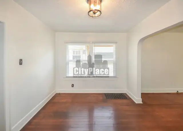Property at 810 N Gladstone Ave, Indianapolis, IN, 46201, 1 bed, 1 bath, [object Object]