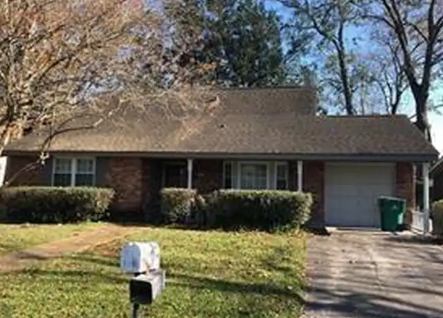 Property at 30 Bernice Dr, Luling, LA, 70070, 4 beds, 2 baths, [object Object]