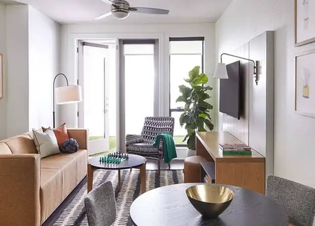 Property at 1610 E 6th St Unit 2019, Austin, TX, 78702, 1 bed, 1 bath, [object Object]