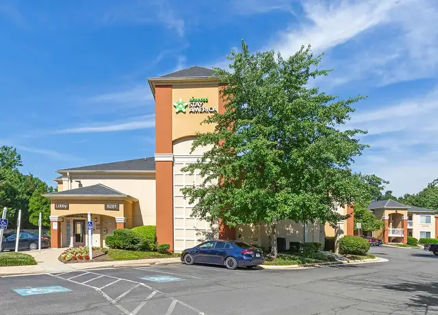 Photo of 8281 Willow Oaks Corporate Dr, Fairfax, VA 22031