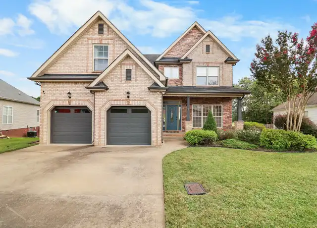 Property at 869 E Accipiter Cir, Clarksville, TN, 37043, 4 beds, 2.5 baths, [object Object]