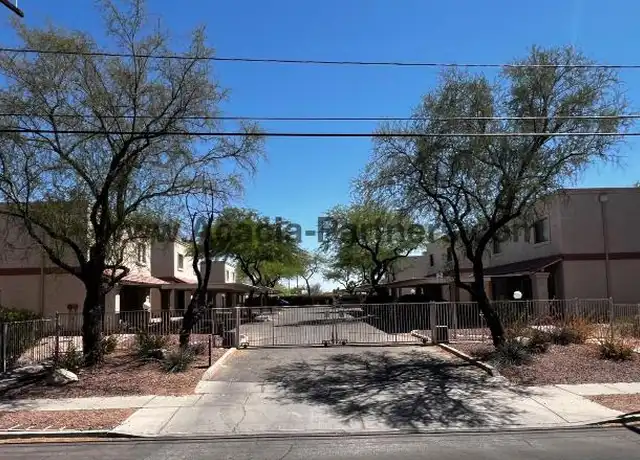 Property at 4234 E Monte Vista Dr, Tucson, AZ, 85712, 2 beds, 3 baths, [object Object]