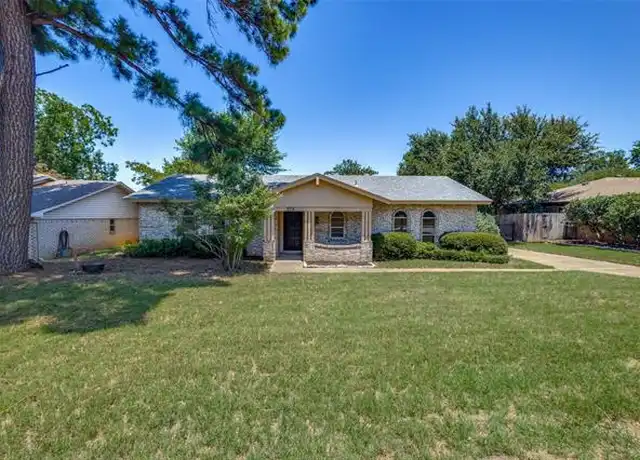 Property at 974 Harber Ave, Grapevine, TX, 76051, 3 beds, 2 baths, [object Object]