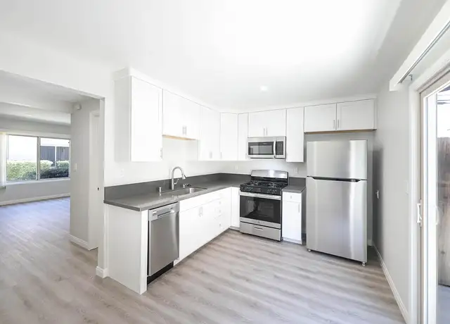 Photo of 506 E 9th St, Azusa, CA 91702