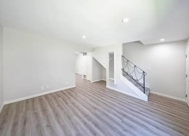 Photo of 506 E 9th St, Azusa, CA 91702