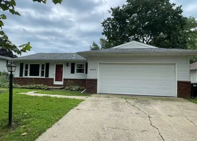 Property at 2103 Sumac Dr, Champaign, IL, 61821, 3 beds, 2 baths, [object Object]