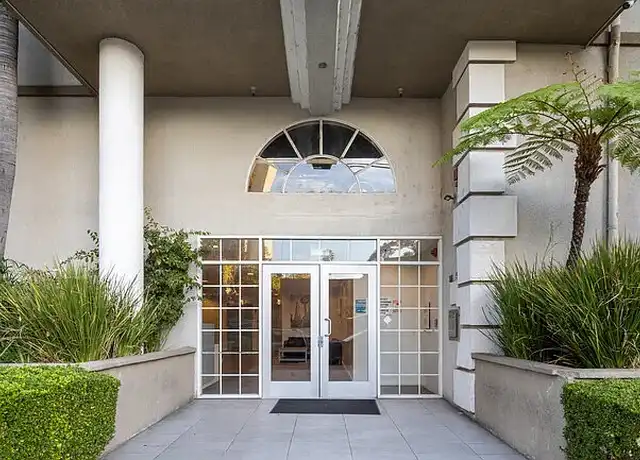 Property at Lakeview - 500 S Lake St, Los Angeles, CA, 90057, 1 bed, 1 bath, [object Object]