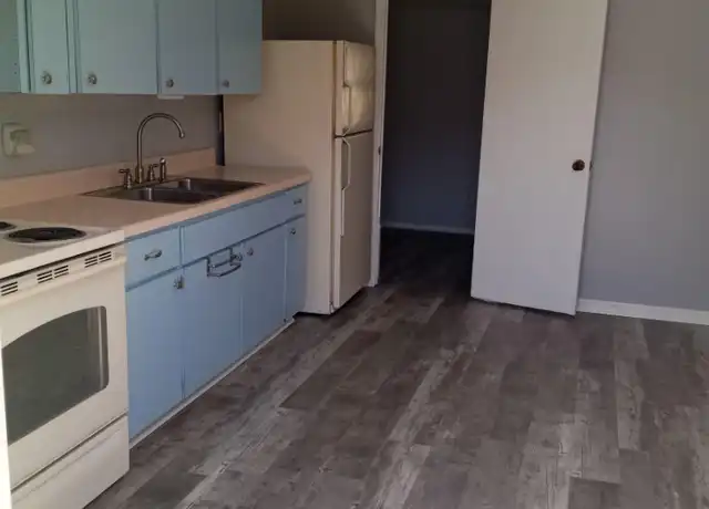 Property at 5140 70th St N Unit 3, St. Petersburg, FL, 33709, 1 bed, 1 bath, [object Object]