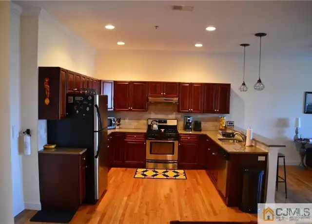 Property at 547 Sayre Ave Unit 202, Perth Amboy, NJ, 08861, 1 bed, 1 bath, [object Object]