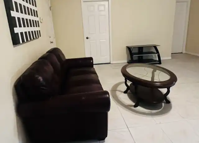 Property at 3908 37th St E, Bradenton, FL, 34208, 2 beds, 1 bath, [object Object]