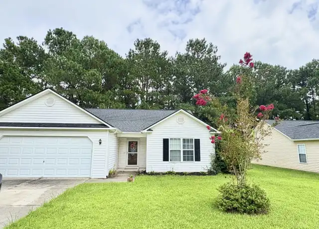 Property at 110 Sycamore Dr, Jacksonville, NC, 28546, 3 beds, 2 baths, [object Object]