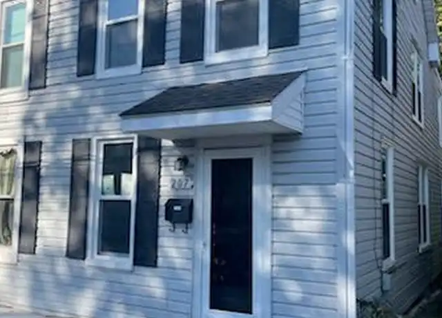 Property at 207 Summer St, Hagerstown, MD, 21740, 3 beds, 1 bath, [object Object]