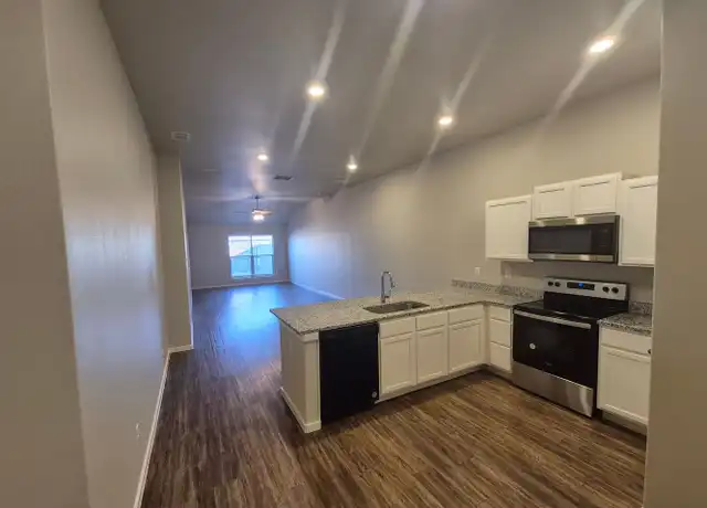 Property at 2109 N Jayton Ave Unit A, Lubbock, TX, 79403, 3 beds, 2 baths, [object Object]