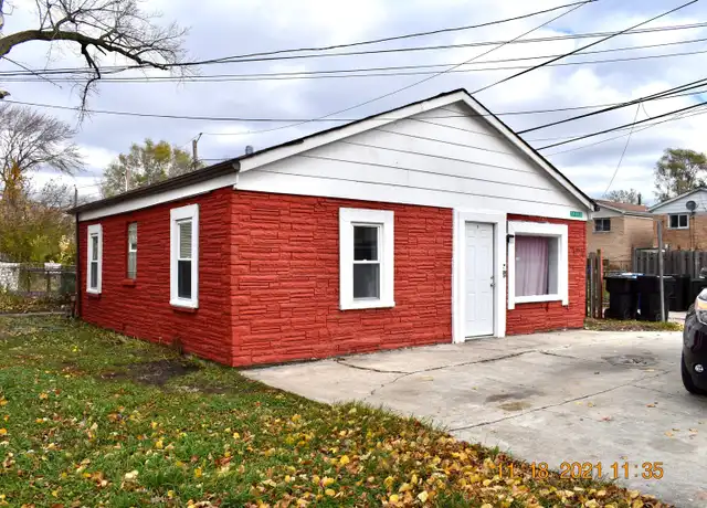 Property at 11419 S Throop St Unit 3, Chicago, IL, 60643, 2 beds, 1 bath, [object Object]