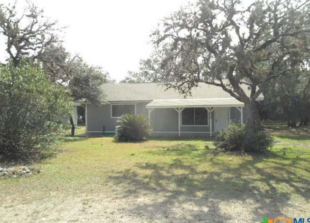 Photo of 2834 Candlelight Dr, Canyon Lake, TX 78133