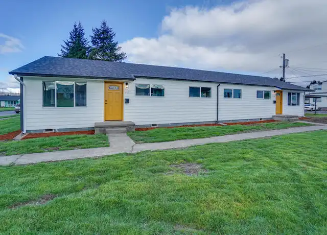 Property at 212 Cypress St Unit 212, Longview, WA, 98632, 3 beds, 1 bath, [object Object]