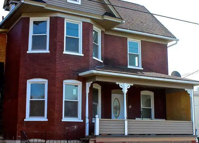 Property at 15 W 2nd Ave Unit 1ST FLOOR, South Williamsport, PA, 17702, 2 beds, 1 bath, [object Object]