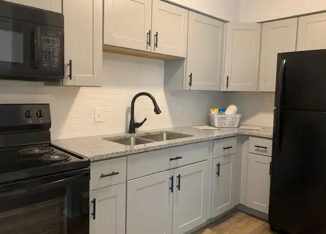 Property at 1505 N Plum St #3, Springfield, OH, 45504, 2 beds, 1 bath, [object Object]