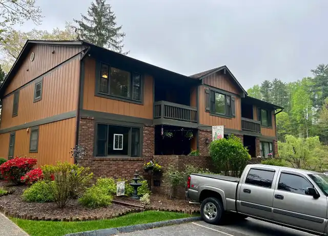 Property at 1759 Haywood Manor Rd, Hendersonville, NC, 28791, 2 beds, 2 baths, [object Object]
