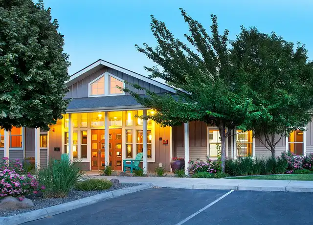 Property at Island View Apartments - 1529 Columbia Park Trl, Richland, WA, 99352, 2 beds, 1-2 bath, [object Object]