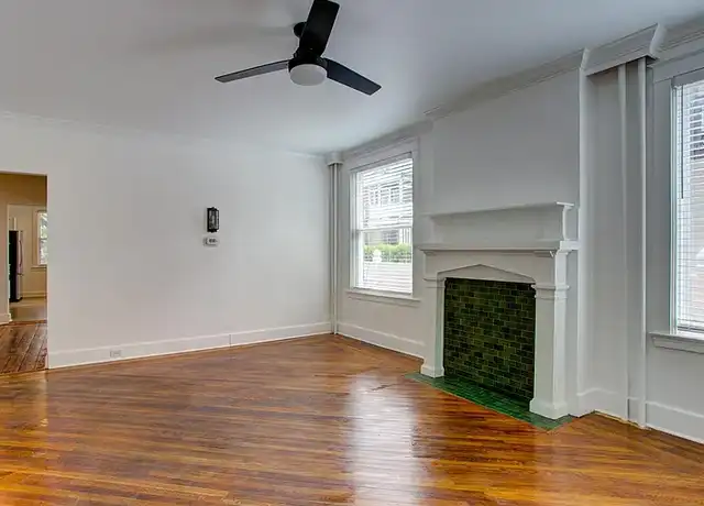 Property at 10 E James St Unit 1, Lancaster, PA, 17602, 1 bed, 1 bath, [object Object]