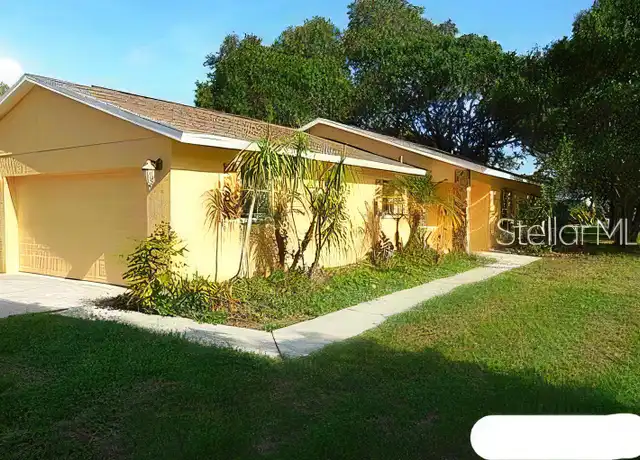 Property at 902 Plum Tree Ln, Sarasota, FL, 34243, 3 beds, 2 baths, [object Object]