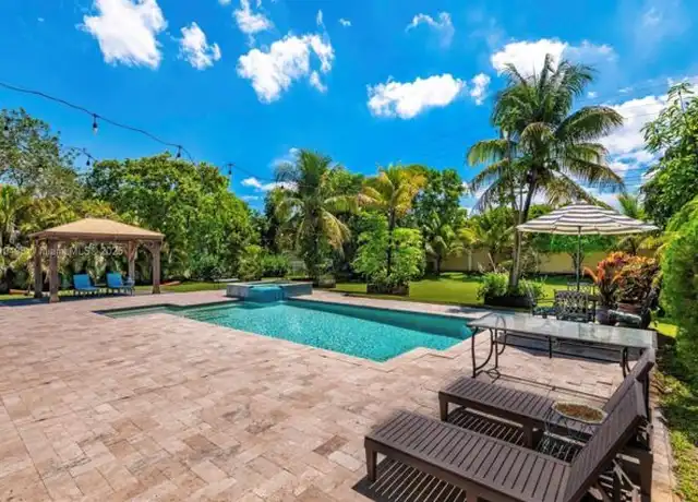 Property at 2170 SW 131st Ter, Davie, FL, 33325, 5 beds, 3 baths, [object Object]