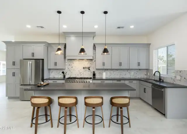 Property at 5049 E Shaw Butte Dr, Scottsdale, AZ, 85254, 4 beds, 3.5 baths, [object Object]