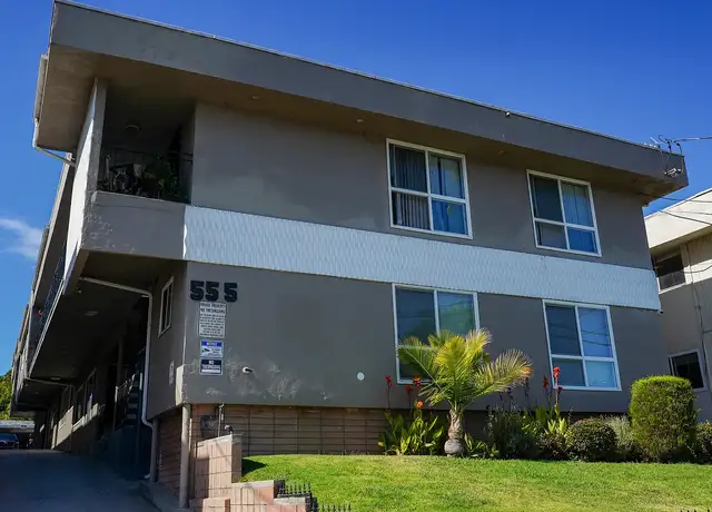 Photo of 555 E Hazel St, Inglewood, CA 90302