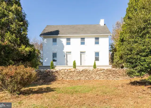 Property at 211 Gale Ln, Kennett Square, PA, 19348, 4 beds, 2.5 baths, [object Object]