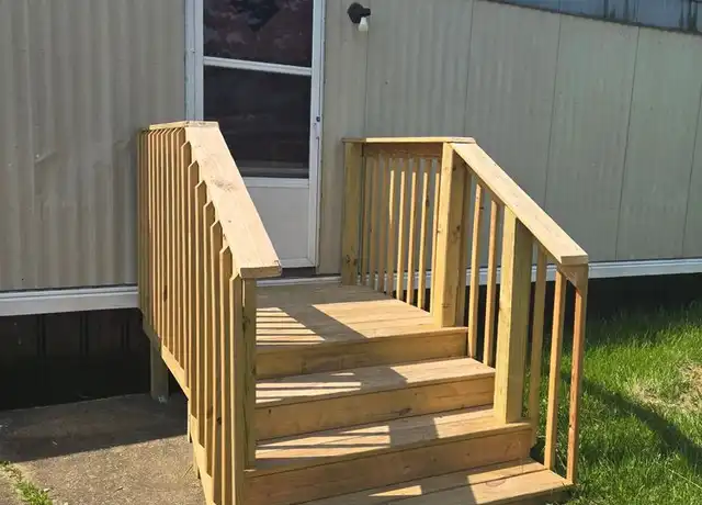 Property at 735 Williamsburg Dr Unit 735 Williamsburg, Winchester, KY, 40391, 3 beds, 1 bath, [object Object]