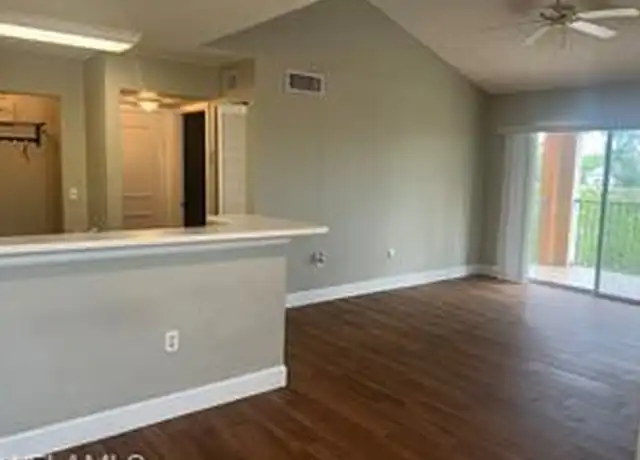 Property at 1150 Wildwood Lakes Blvd Unit 208, Naples, FL, 34104, 1 bed, 1 bath, [object Object]