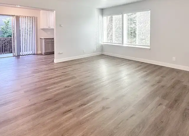 Photo of 303 Pine Ave, South San Francisco, CA 94080