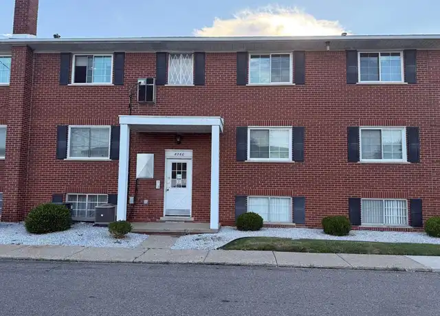 Property at 8260 Crestview Dr, Sterling Heights, MI, 48312, 2 beds, 1 bath, [object Object]