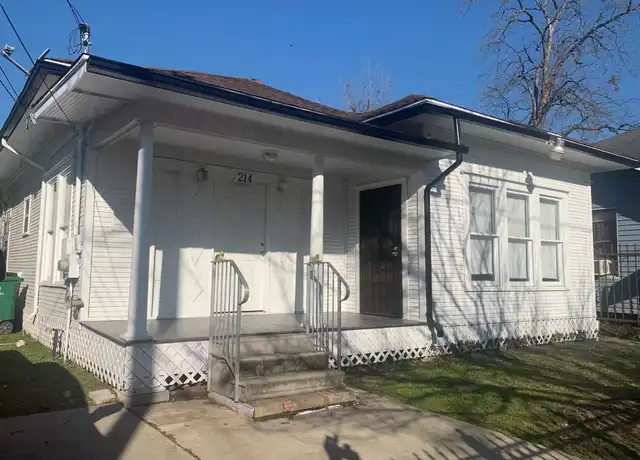 Property at 214 Sidney St, Houston, TX, 77003, 3 beds, 2 baths, [object Object]