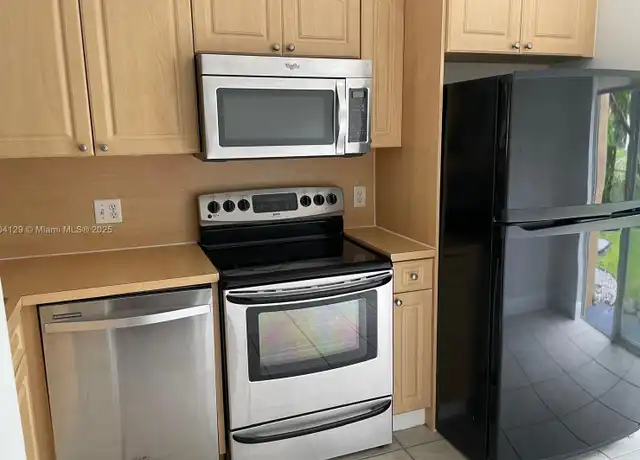 Property at 7940 NW 6th St #103, Pembroke Pines, FL, 33024, 2 beds, 2 baths, [object Object]