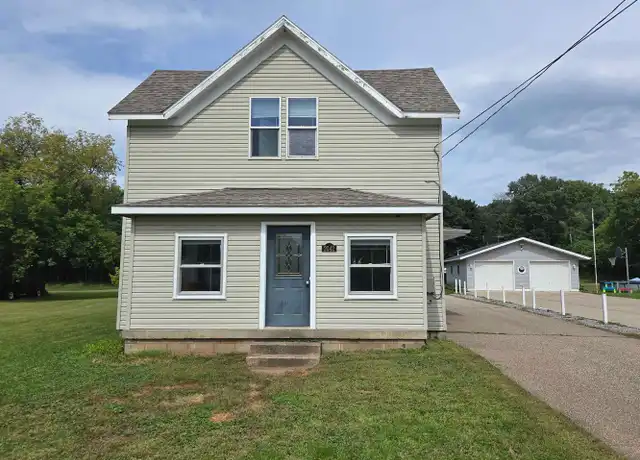 Property at 2042 Crescent Ave Unit 2, Eau Claire, WI, 54703, 2 beds, 1 bath, [object Object]