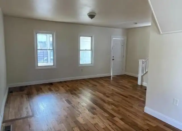 Property at 91 Willoughby St, Newark, NJ, 07112, 3 beds, 2 baths, [object Object]